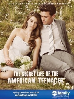 The Secret Life of the American Teenager TV series cast and synopsis.